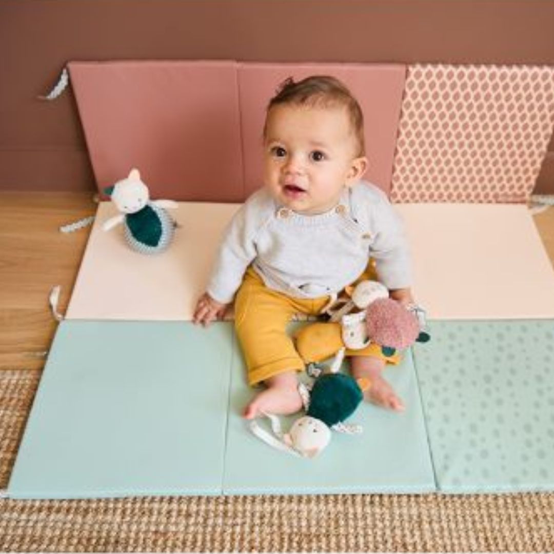 Kaloo Grow-with-Me Sensory Baby Playmat
