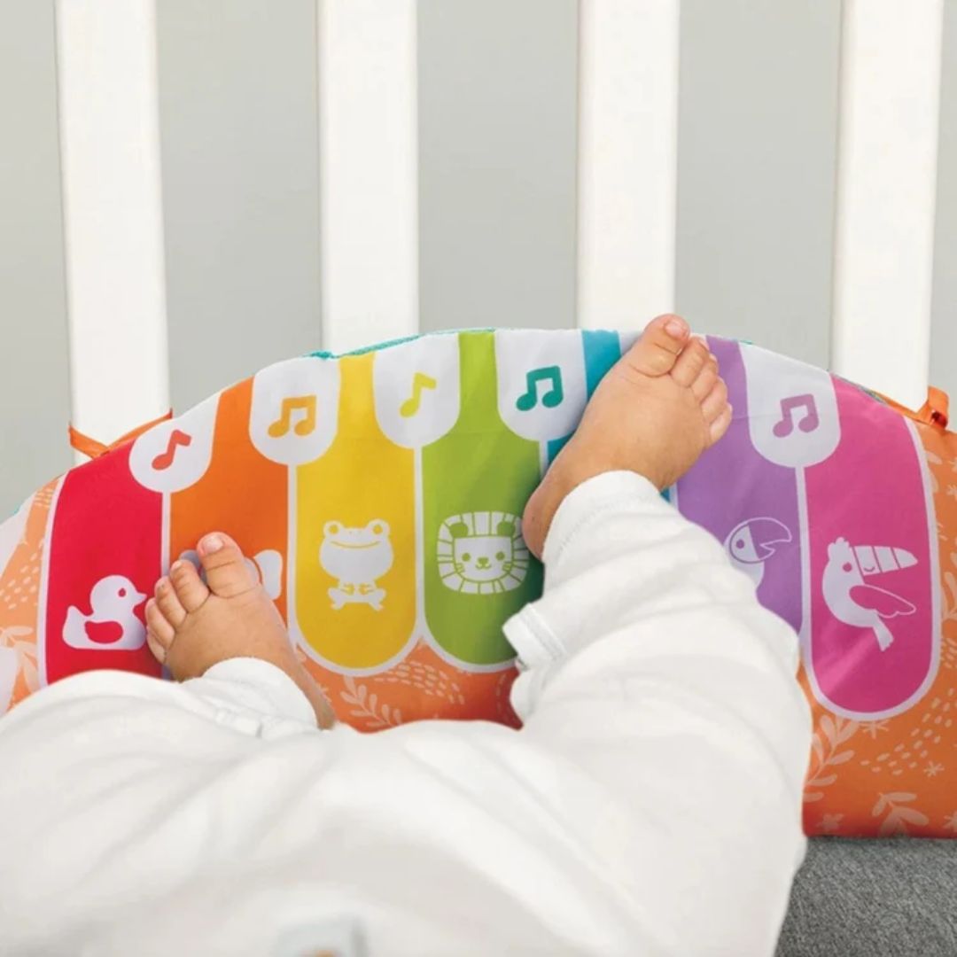 Infantino Grow With Me 3-IN-1 Tummy Time Piano